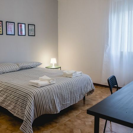 Fab Four Guest House Sassari Esterno foto